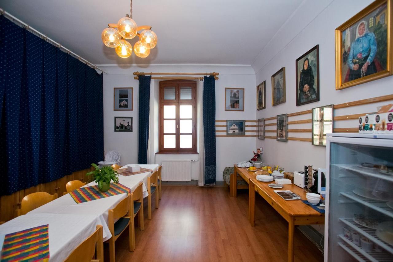 Bed and Breakfast Lenau Ház Pécs Exterior foto
