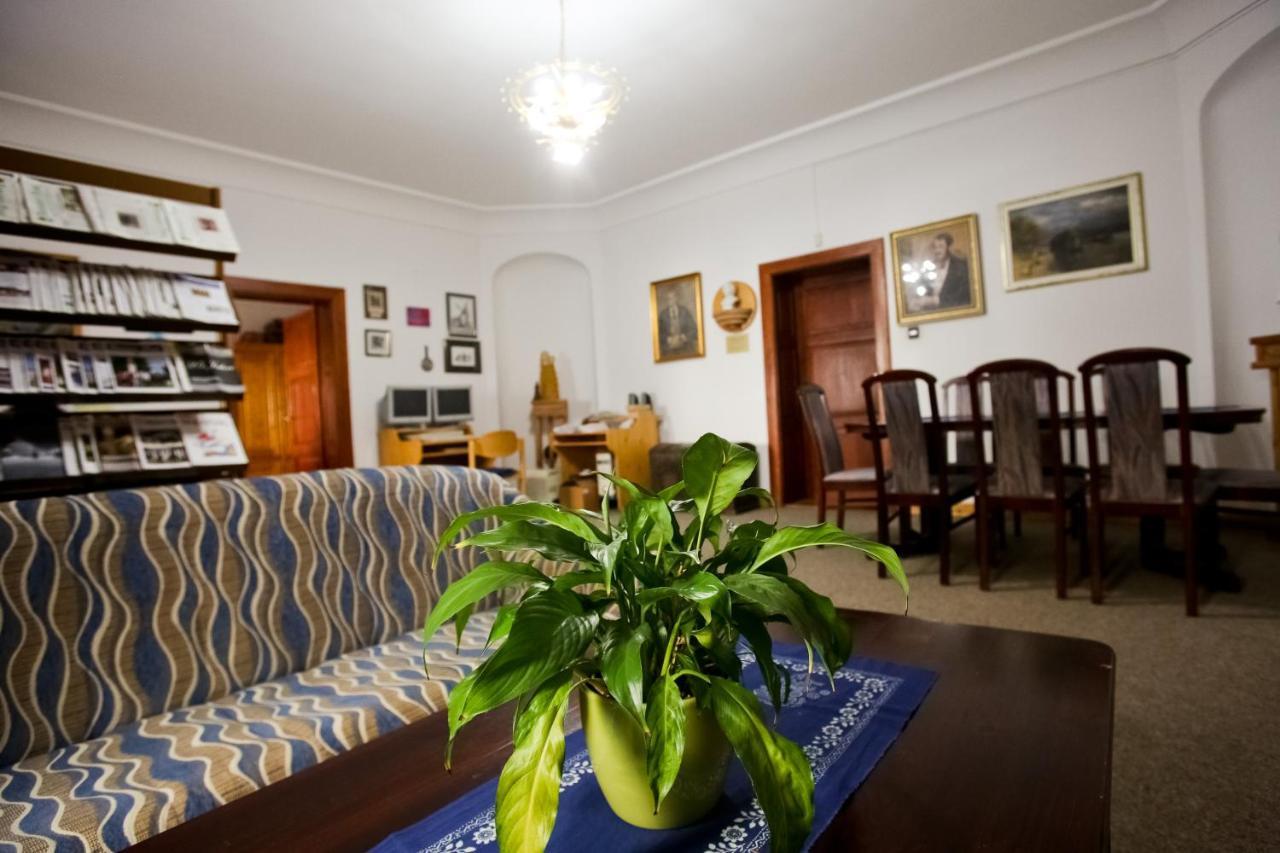 Bed and Breakfast Lenau Ház Pécs Exterior foto